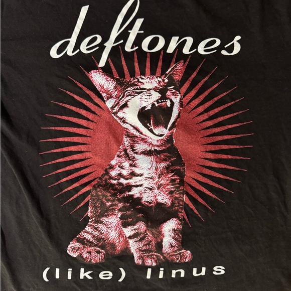 Deftones Hot Topic Short-Sleeve T-Shirt - Black/White/Red Size Medium Men’s - Picture 2 of 4